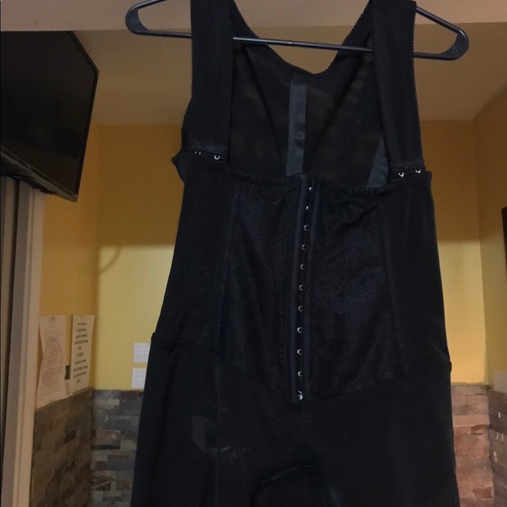 Ardyss Body shaper